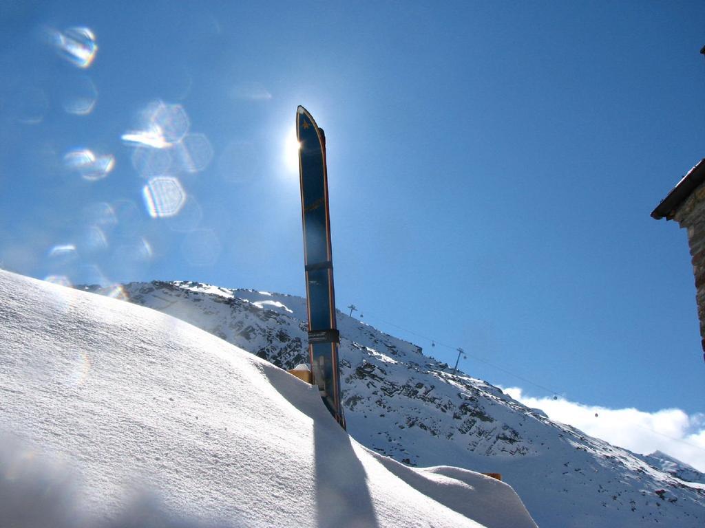 Ferienhaus Antigua Saas-Grund Bagian luar foto